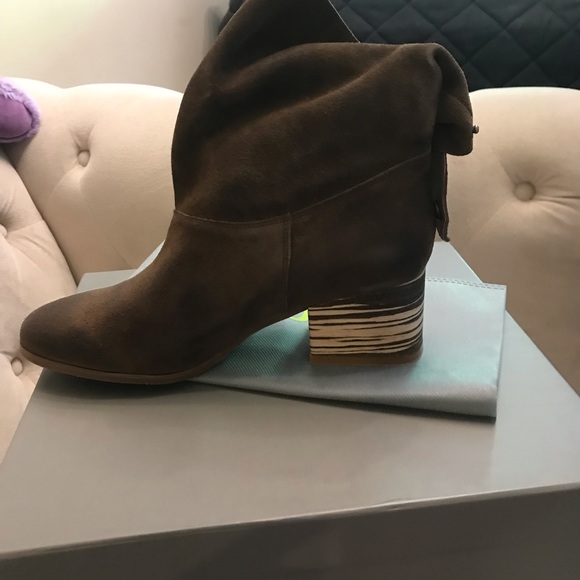 Antelope booties - Picture 3 of 6